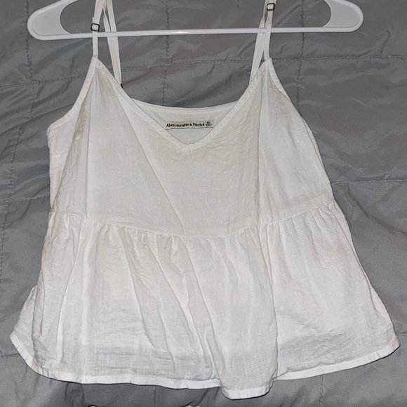 A&F - Picture 2 of 6